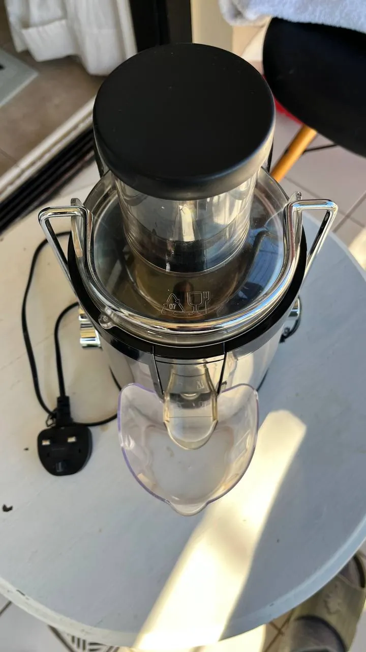Соковыжималка Kenwood в хорошем состоянии 3