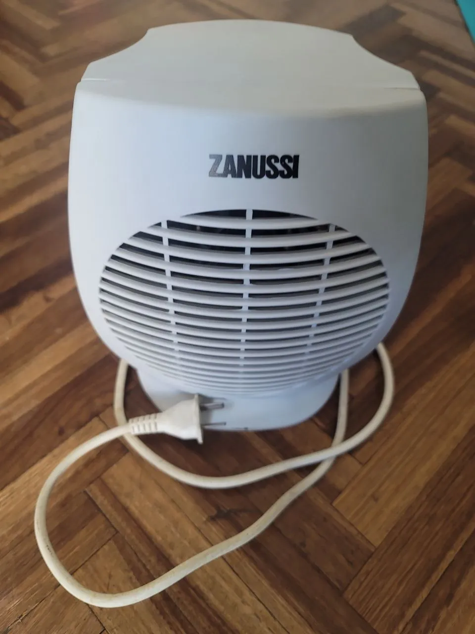 Тепловентилятор Zanussi 2кВт два режима 1