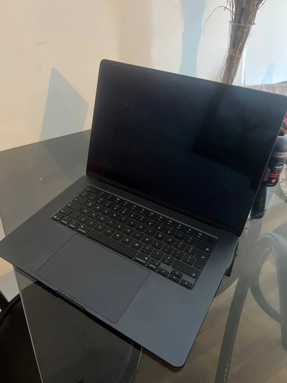 MacBook Air 15 M4 16GB 256GB Midnight 2