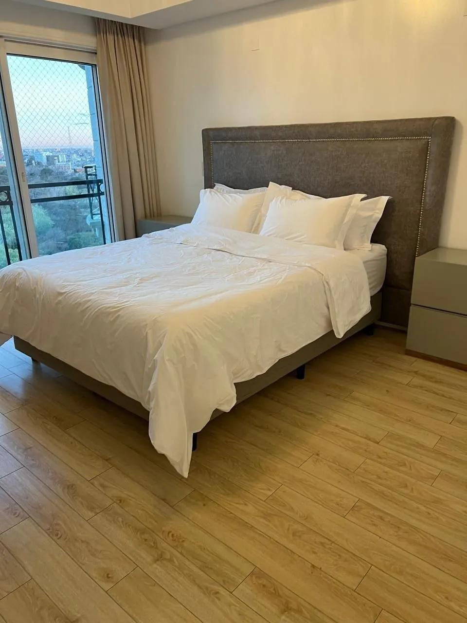 Аренда 3к Puerto Madero Chateau Martha Salotti 6