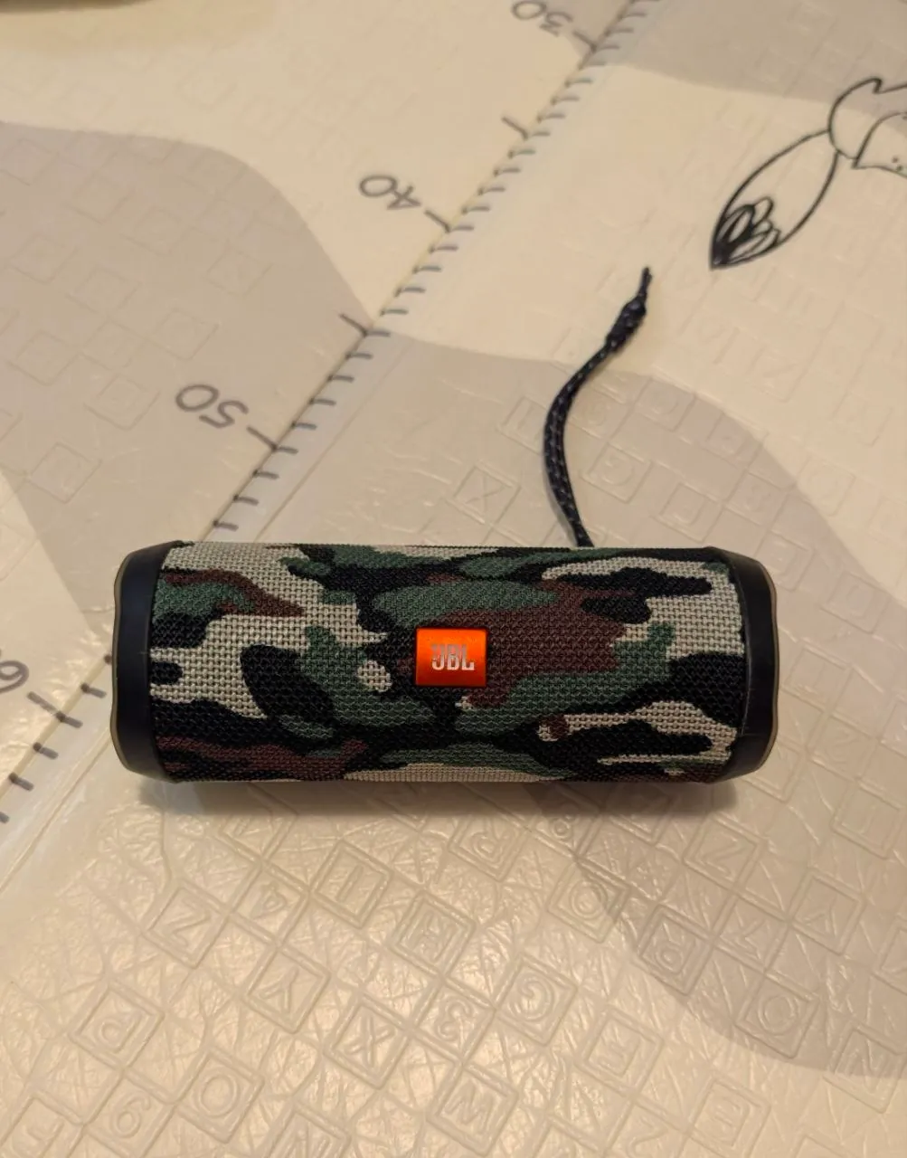 Яндекс станция JBL Flip наушники кабель HDMI 2