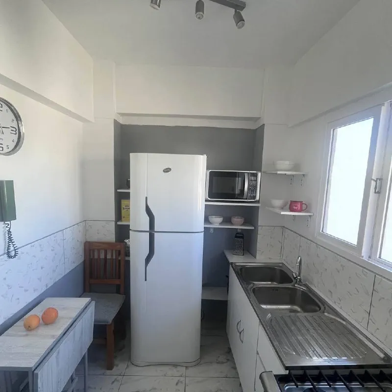Продажа 2к Sarmiento у парка Centenario 6