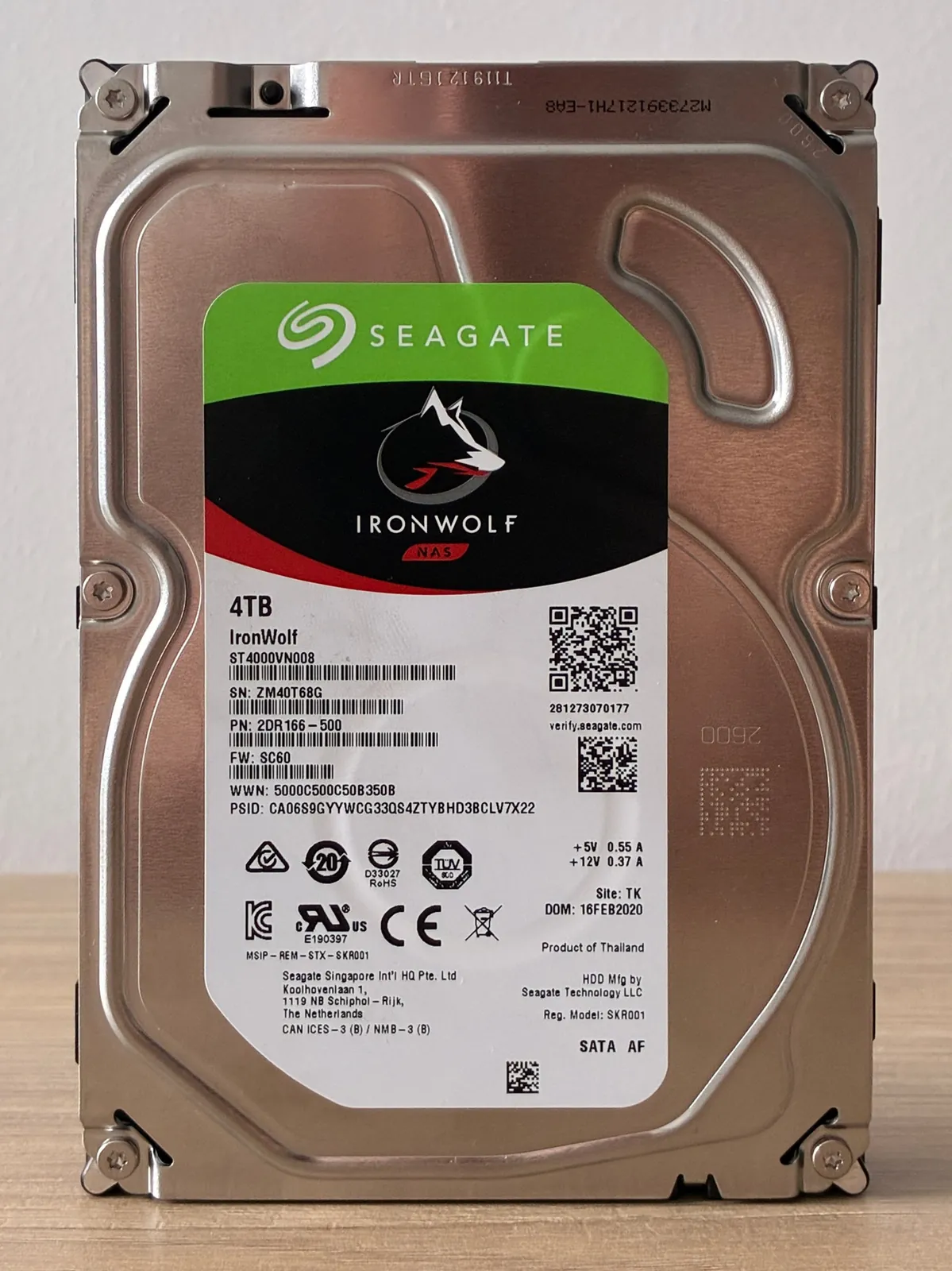 Seagate IronWolf 4TB NAS HDD ST4000VN008 4