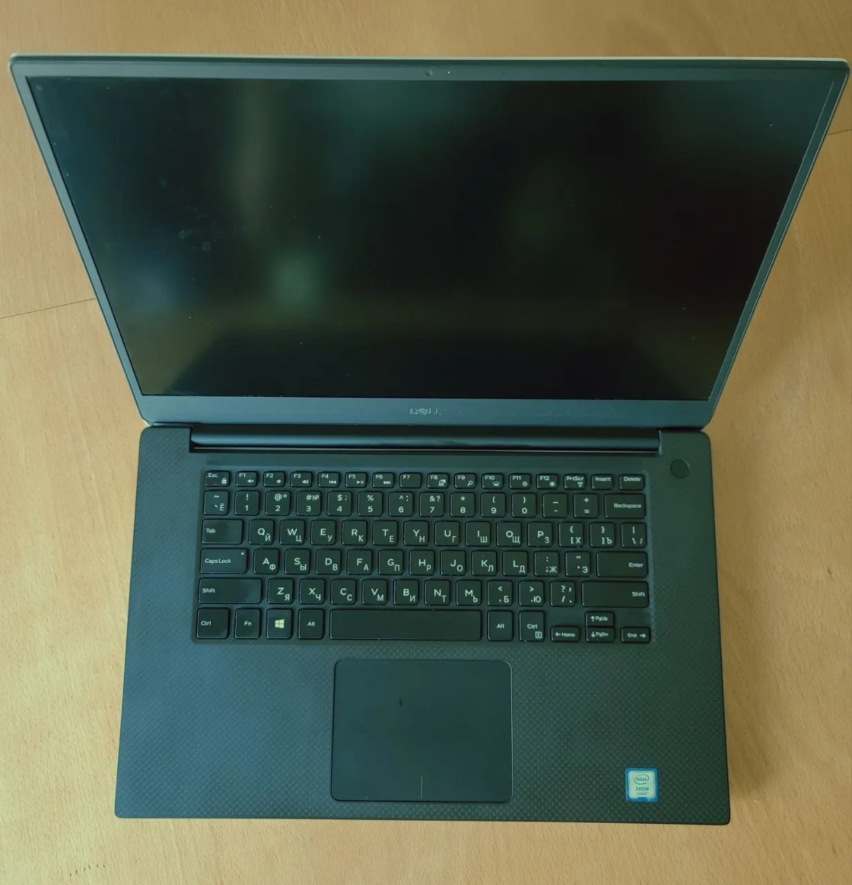 Dell Precision 15.6 Xeon 16GB 512GB Quadro T2000 2