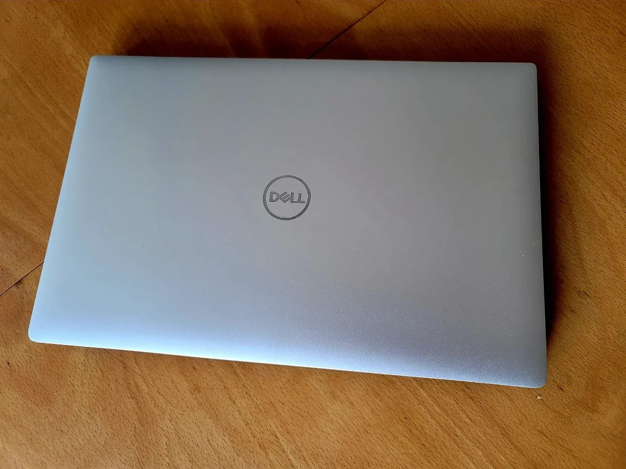 Dell Precision 15.6 Xeon 16GB 512GB Quadro T2000 1