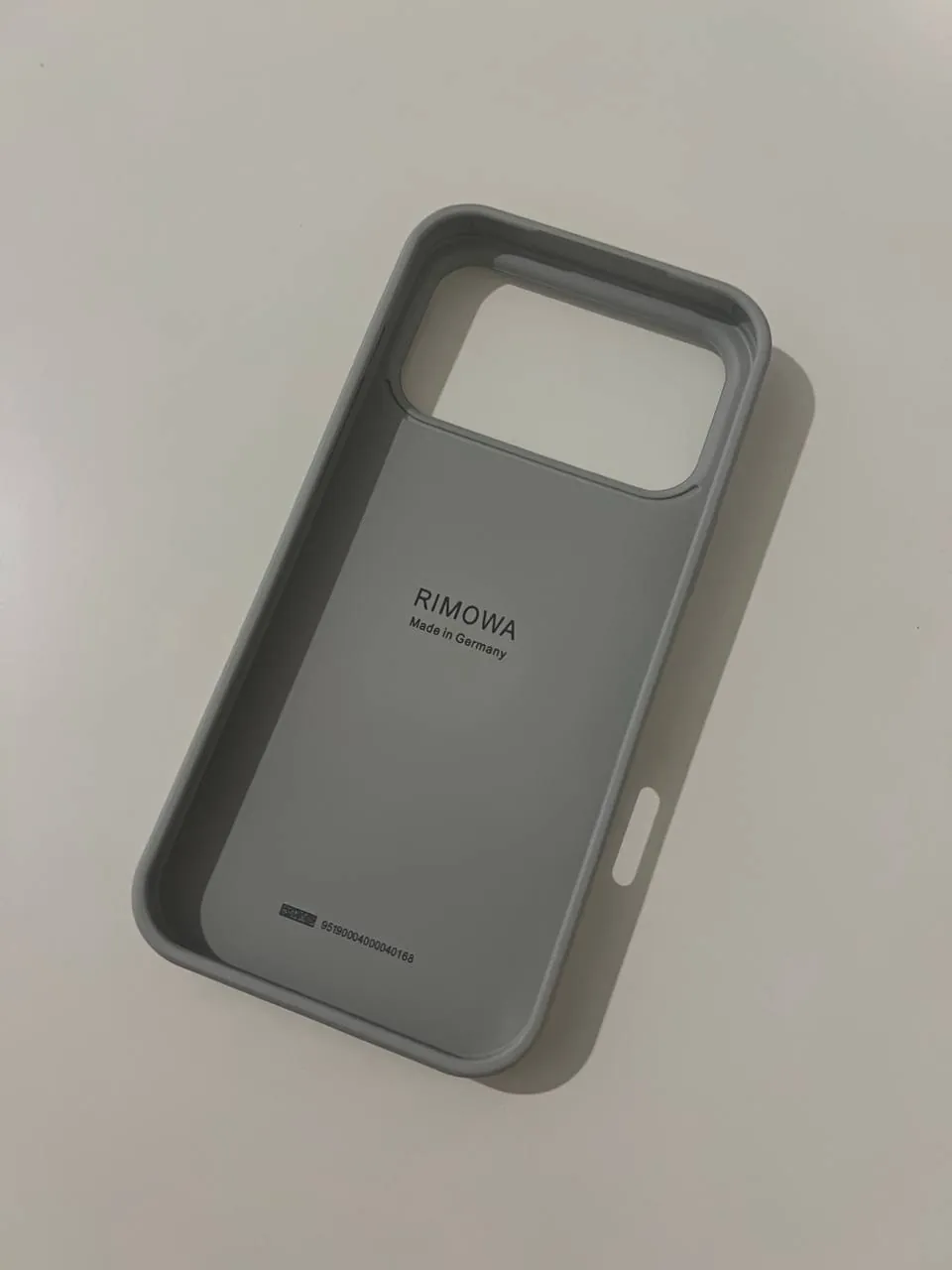Чехол для iPhone 17 Pro Max новый 2