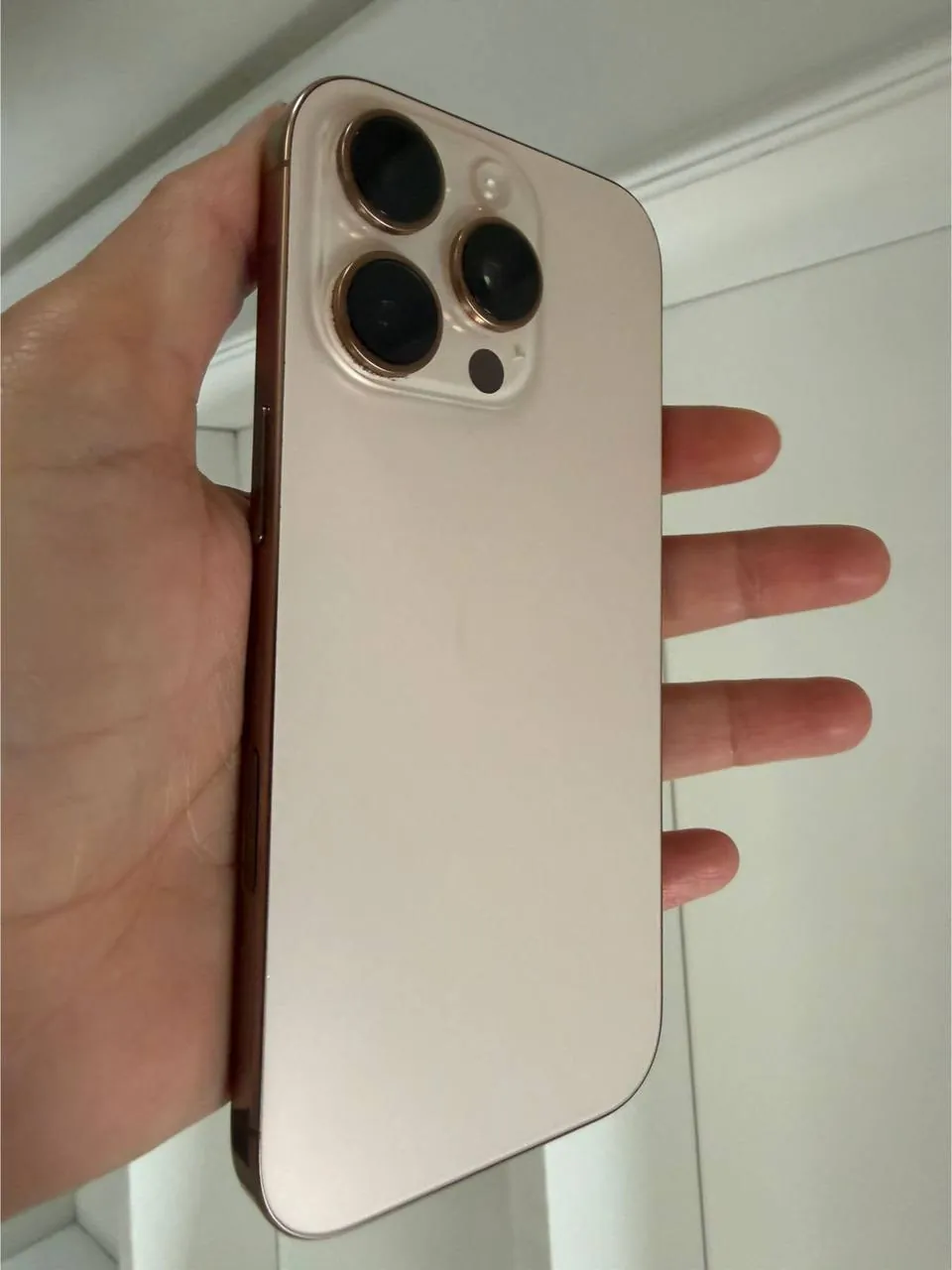 iPhone 16 Pro 256GB как новый аккумулятор 98% 1