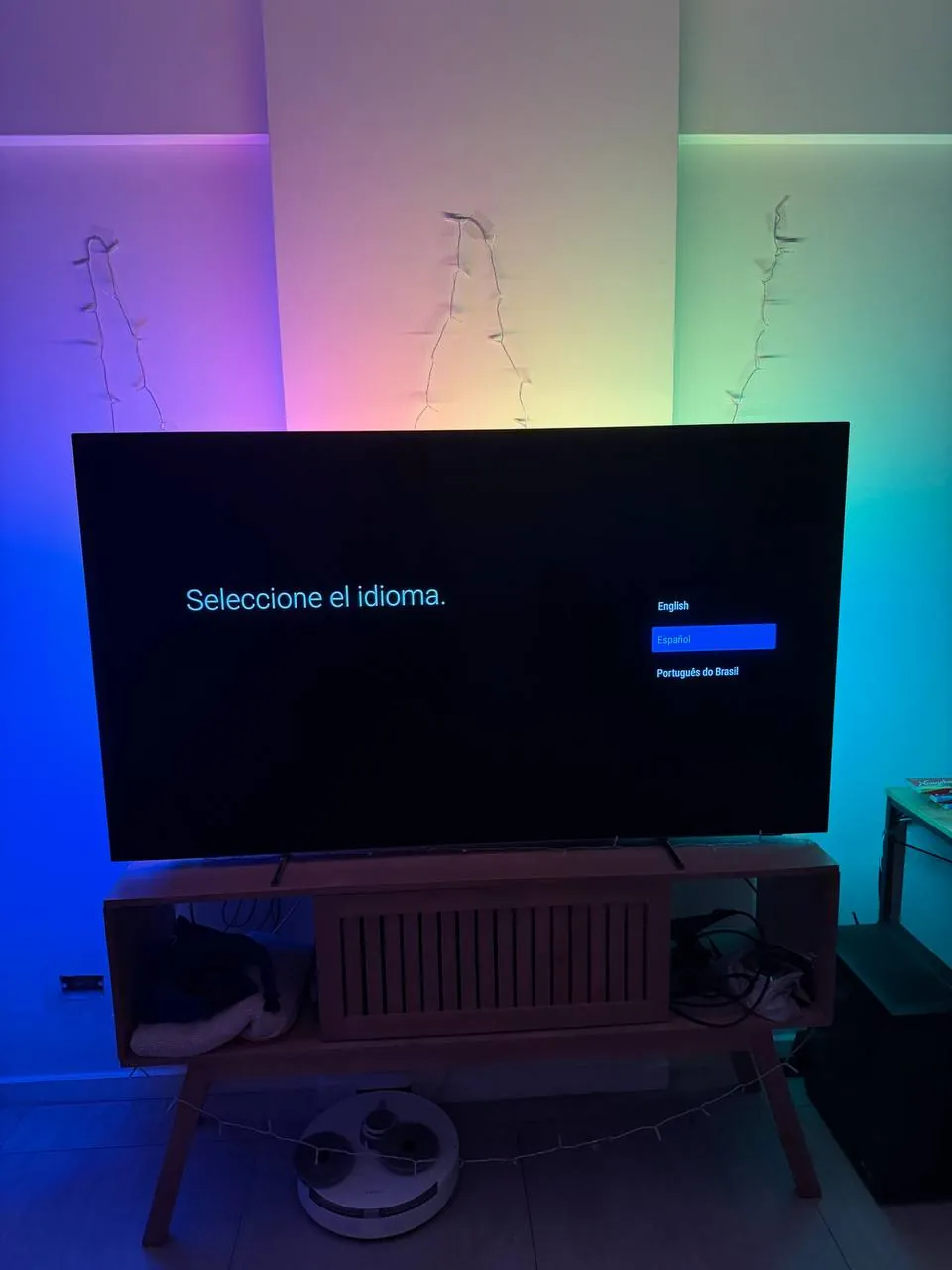 Телевизор Philips OLED 65 Ambilight 65OLED707 2