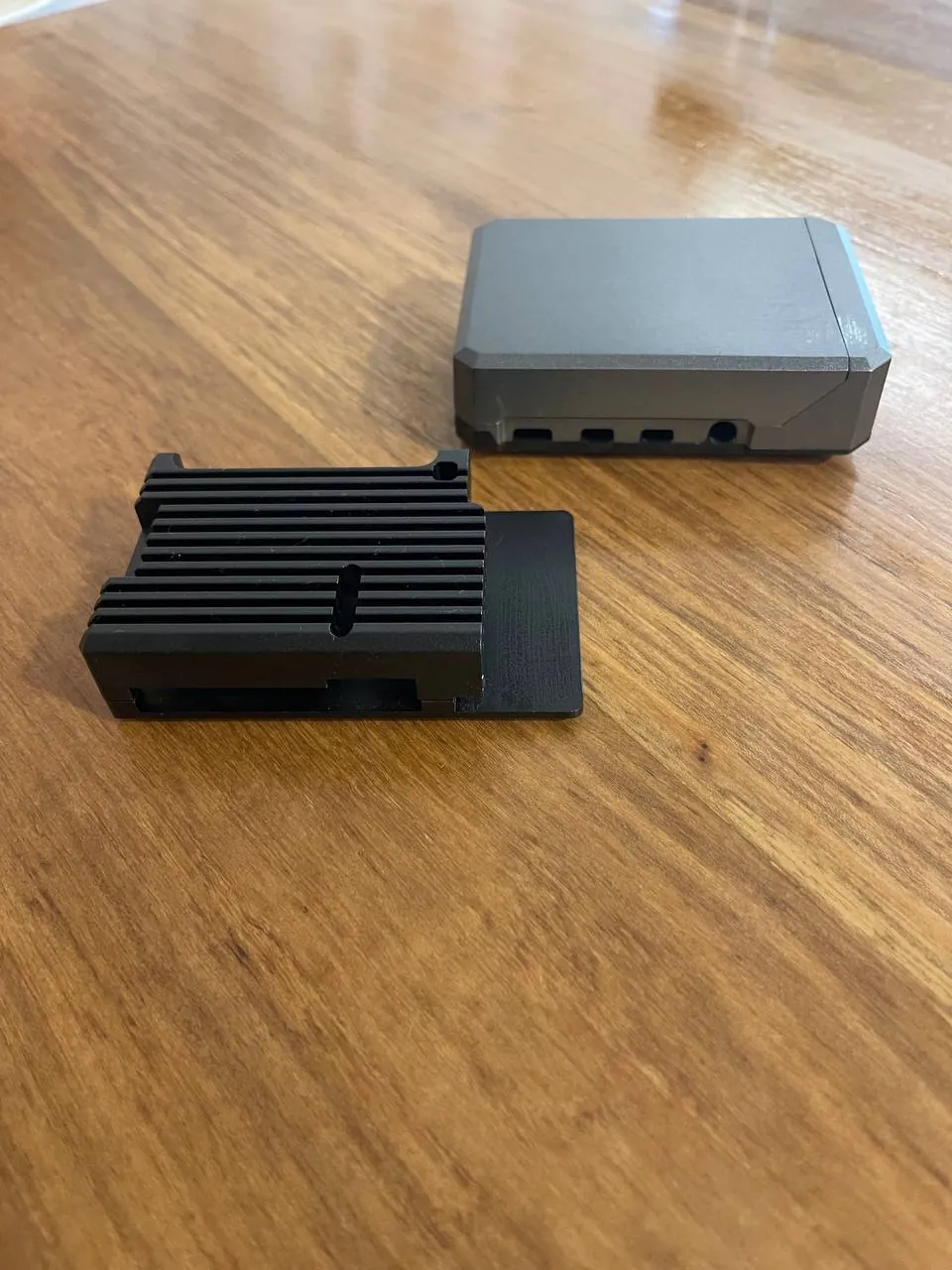 Умные розетки Xiaomi и корпусы Raspberry Pi 2