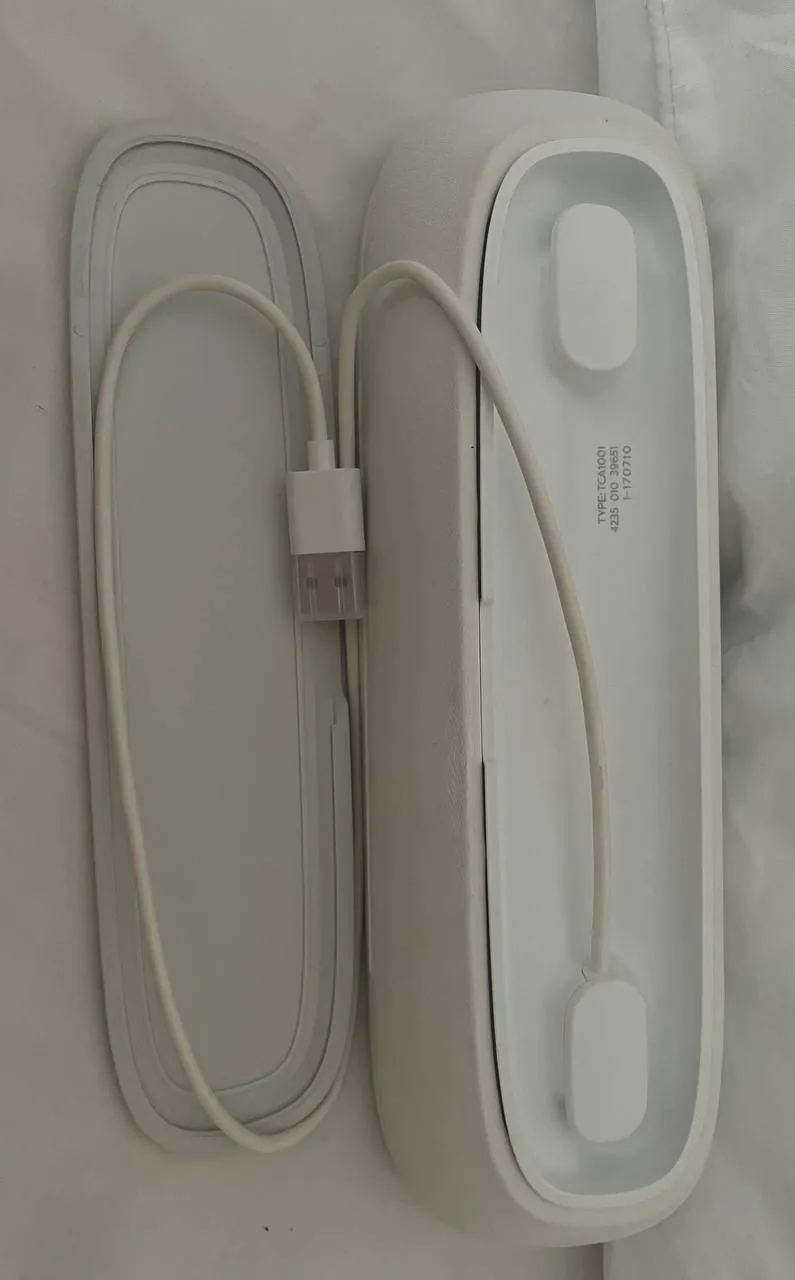 Электрическая зубная щётка Philips Sonicare 3