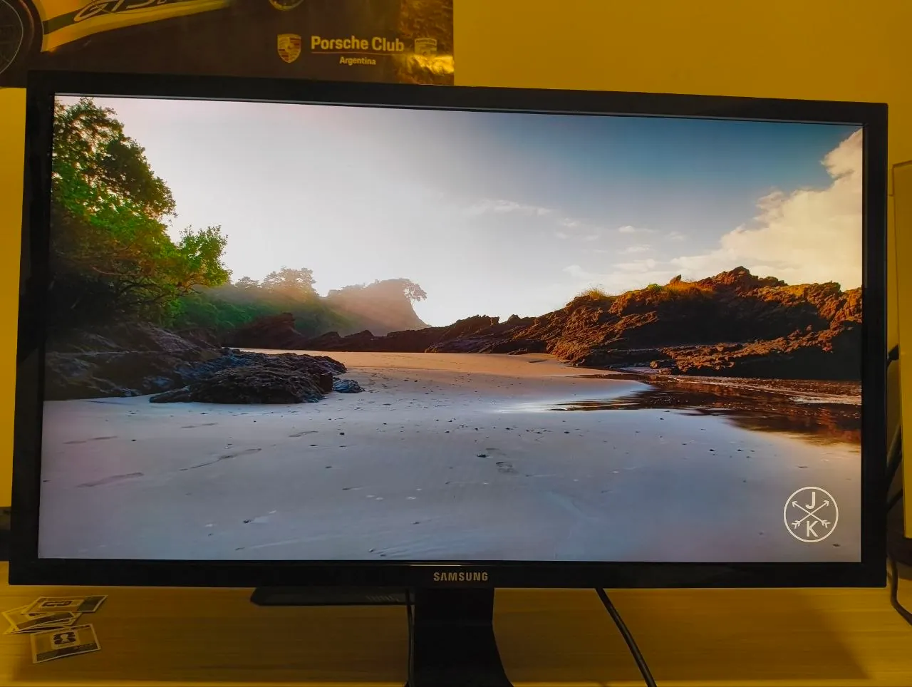 Монитор Samsung U28E590 28 дюймов 4К 75Гц 3