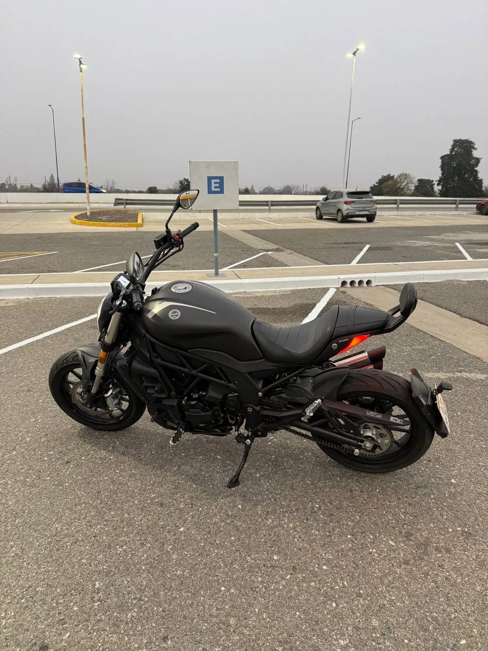Мотоцикл Benelli 502C 2023 4