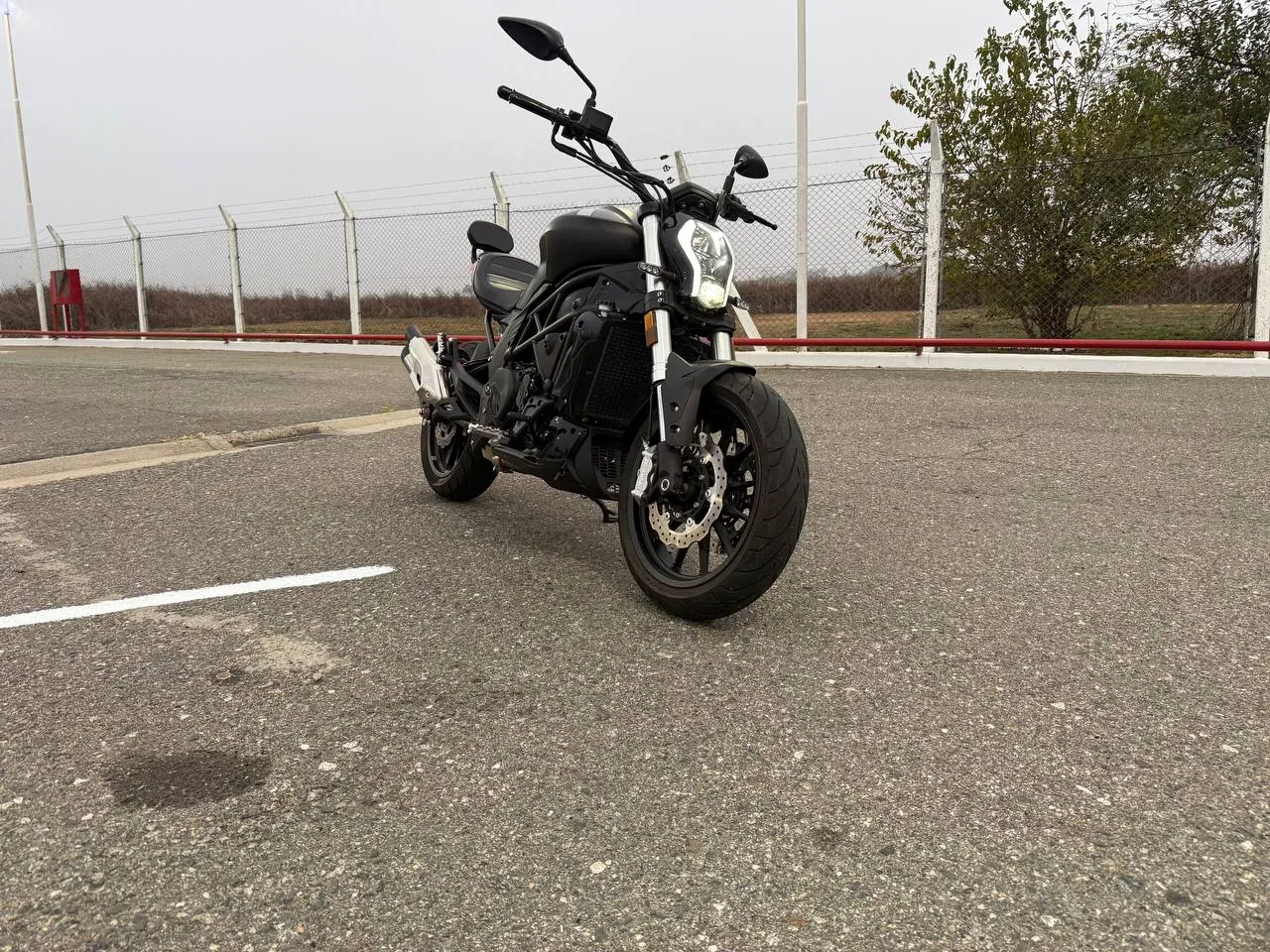 Мотоцикл Benelli 502C 2023 1