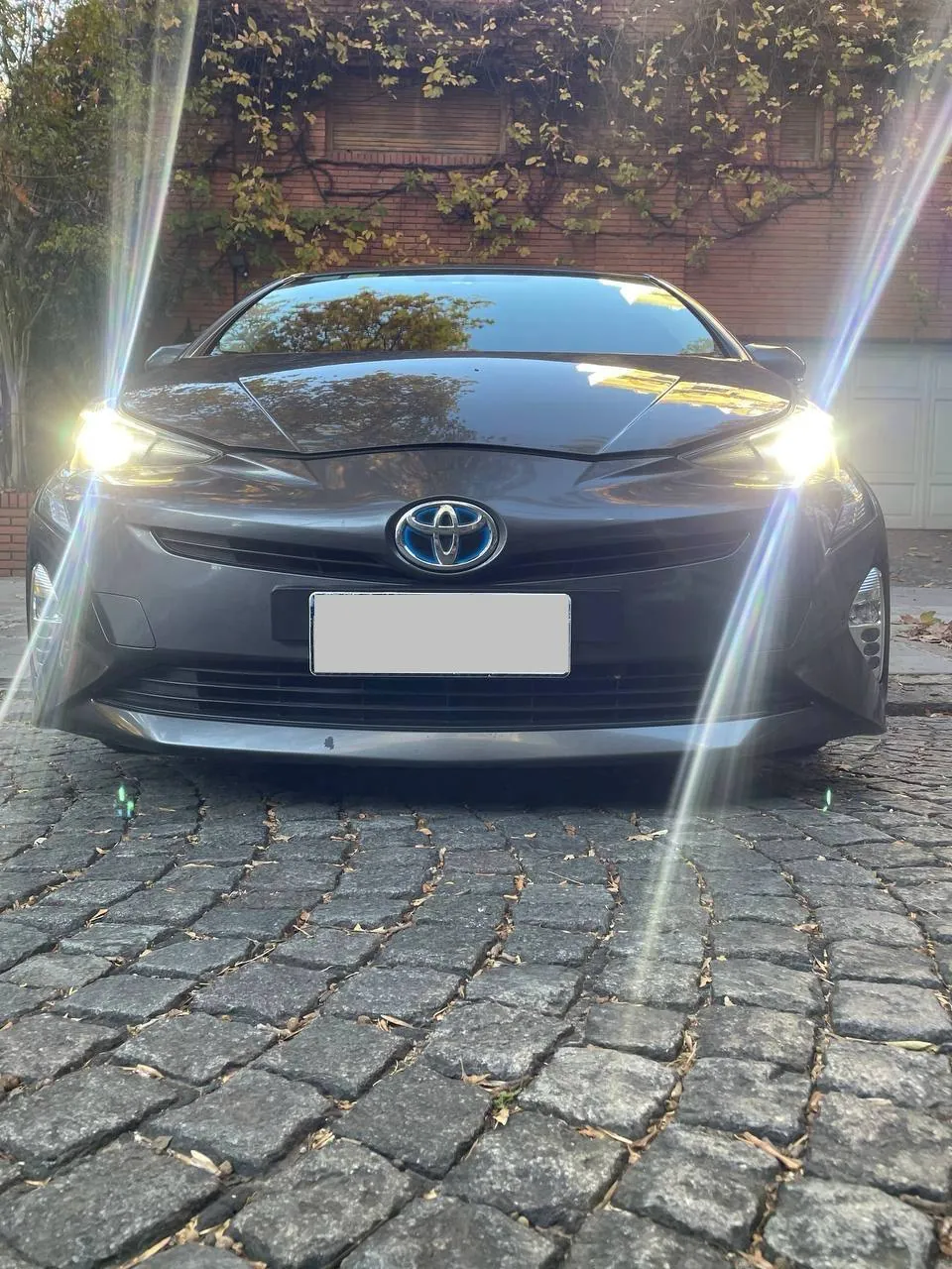 Toyota Prius 2018 без ДТП 4