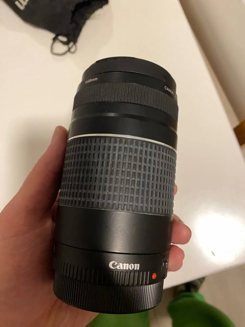 Объектив Canon EF 75-300mm 4