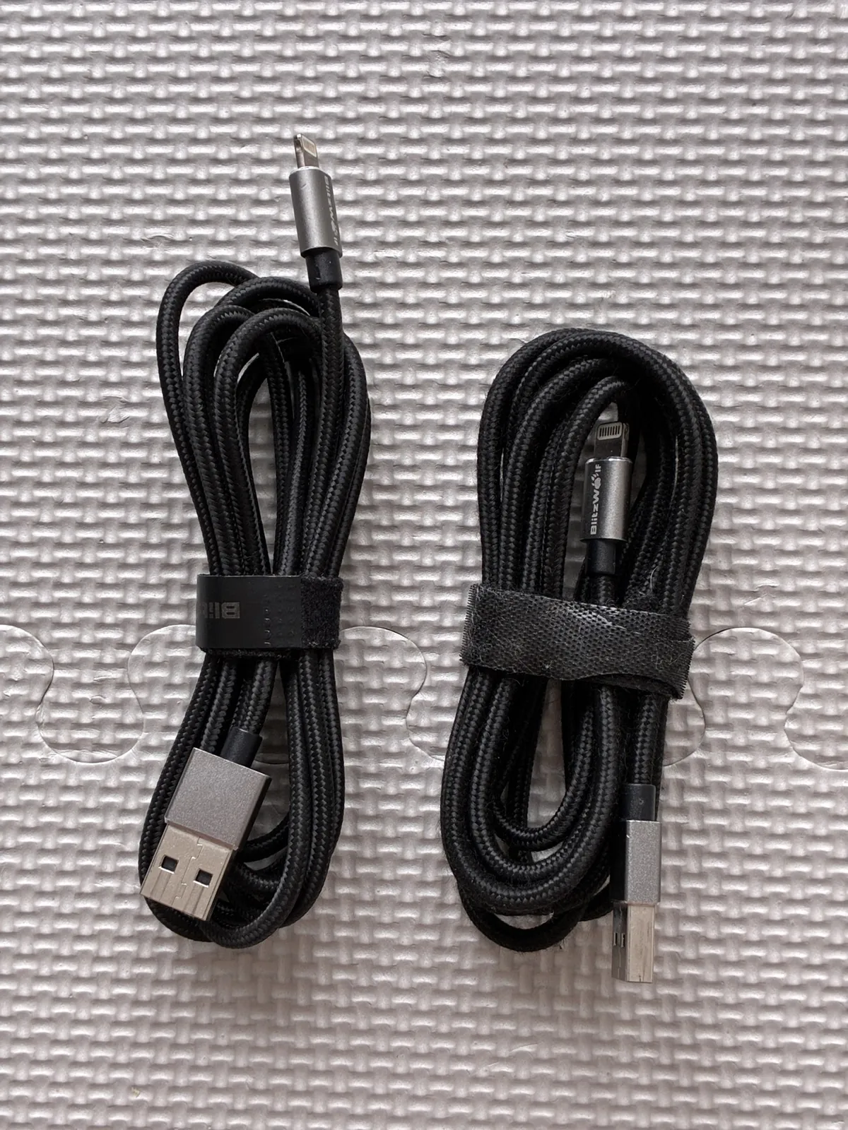 Кабели USB Lightning USB-C и адаптеры 2