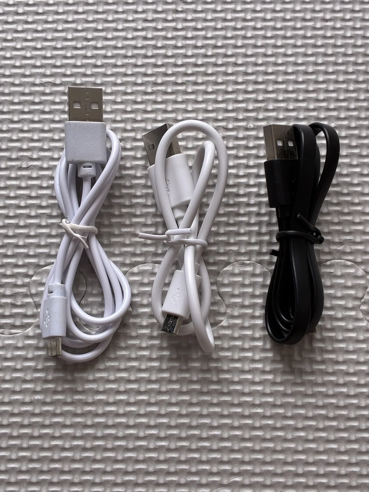 Кабели USB Lightning USB-C и адаптеры 4