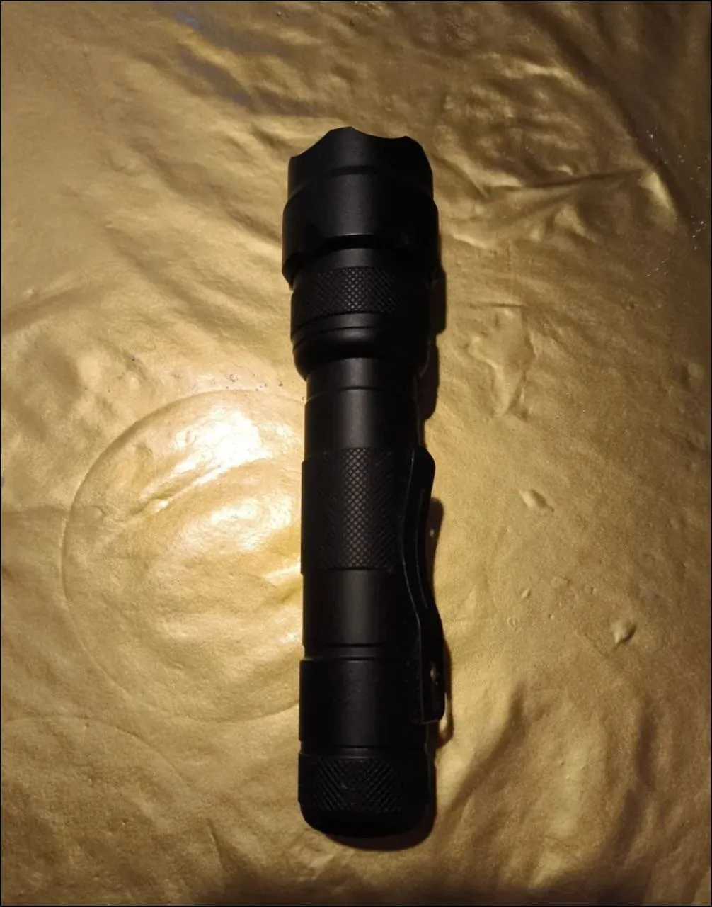 Фонарь UltraFire WF-502B с 4 аккумуляторами 18650 4