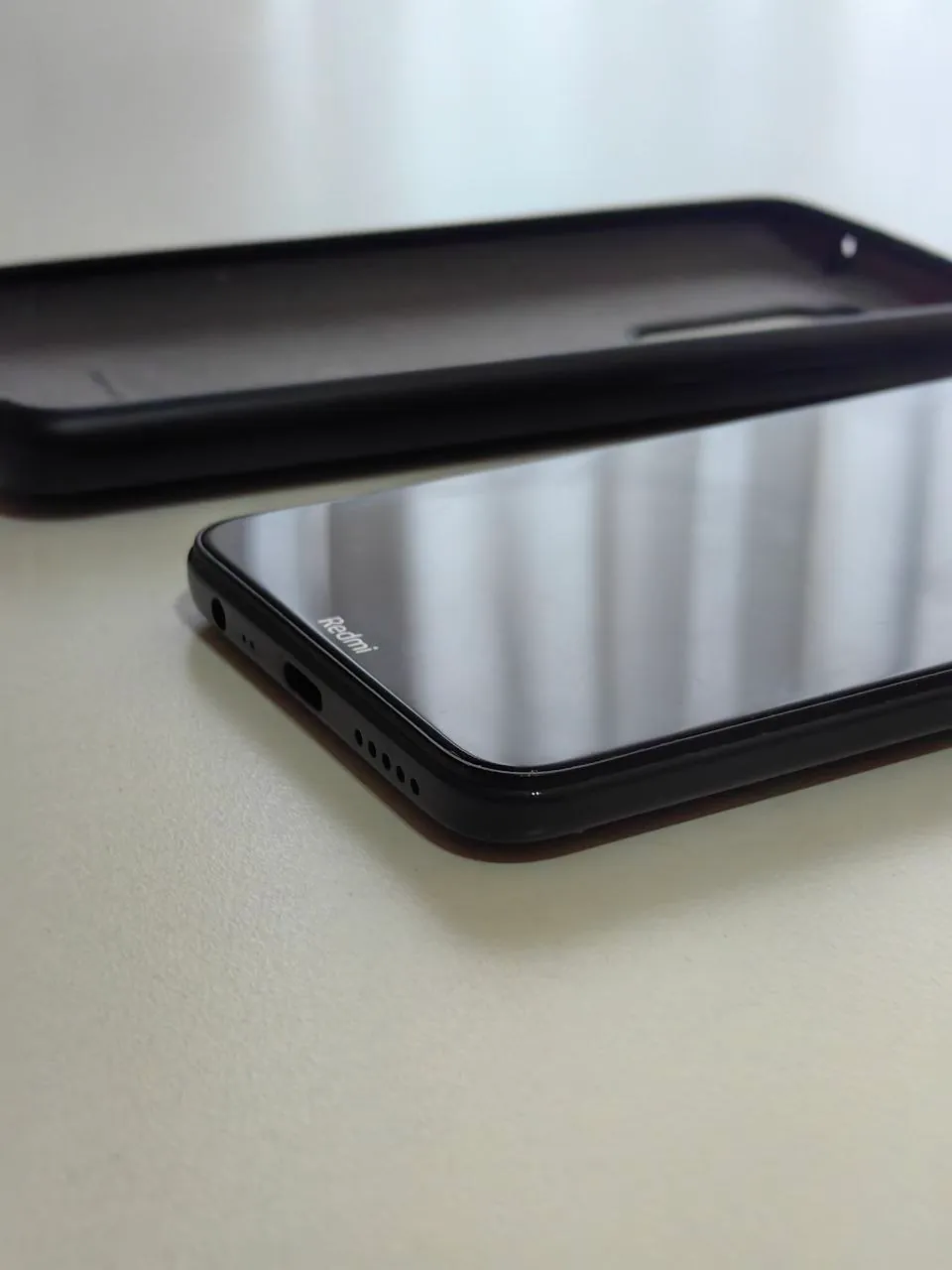 Xiaomi Redmi 8 4/64 ГБ в хорошем состоянии 3