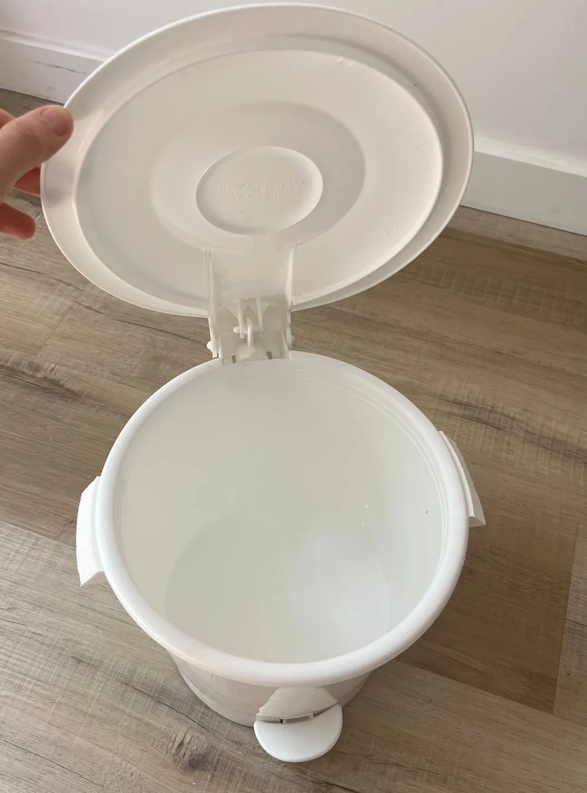 Пластиковое ведро для мешка 35x38 см 2