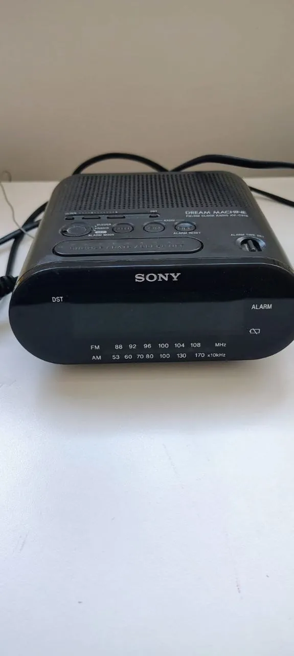 Часы-радио Sony Dream Machine ICF-C218 2