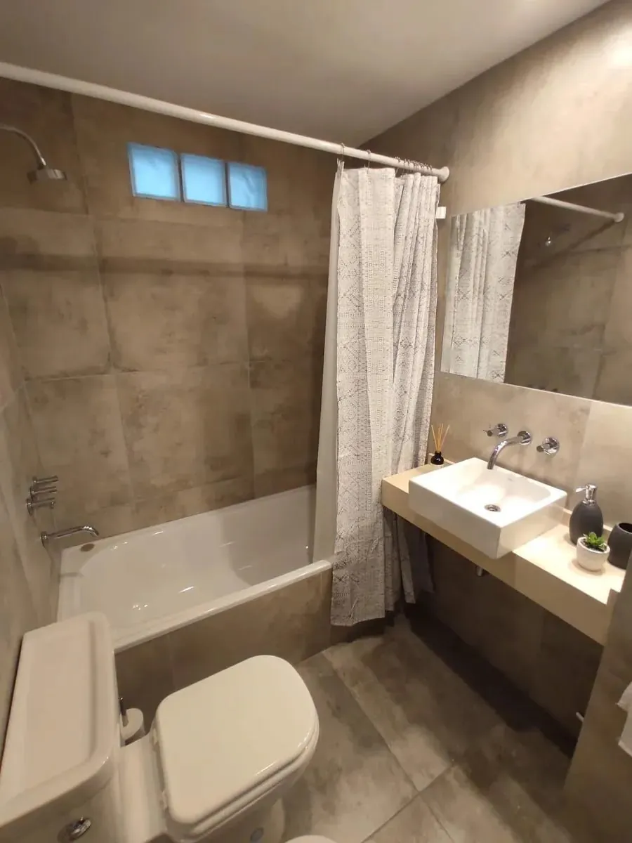 2к Palermo с паришей Arevalo 1300 900 USD 6