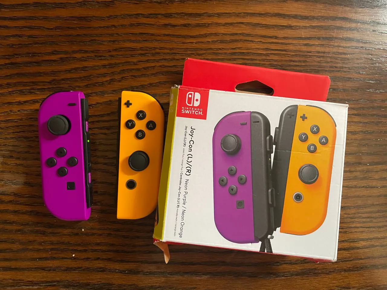 Nintendo Switch OLED с играми и джойстиками 5