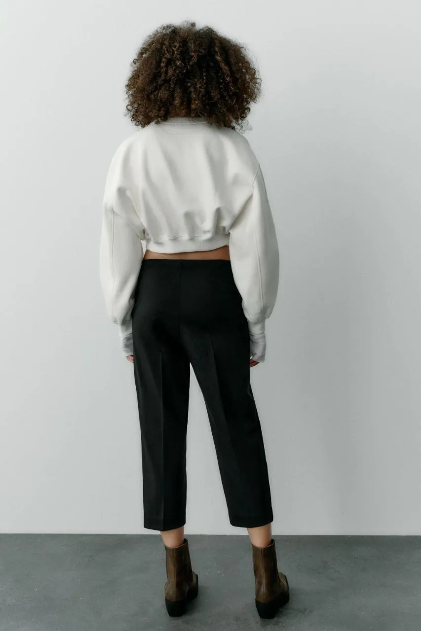 Свитшот ZARA укороченный с начёсом 2