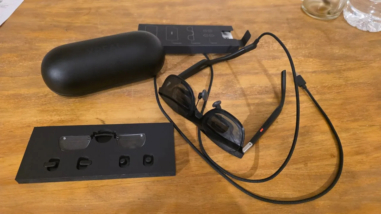 AR-очки XReal One Pro 1