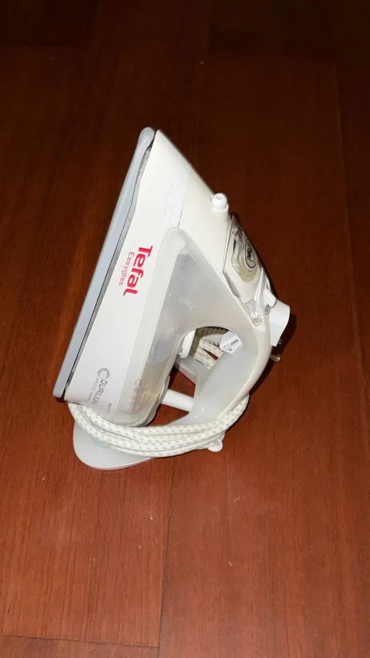 Утюг Tefal 2