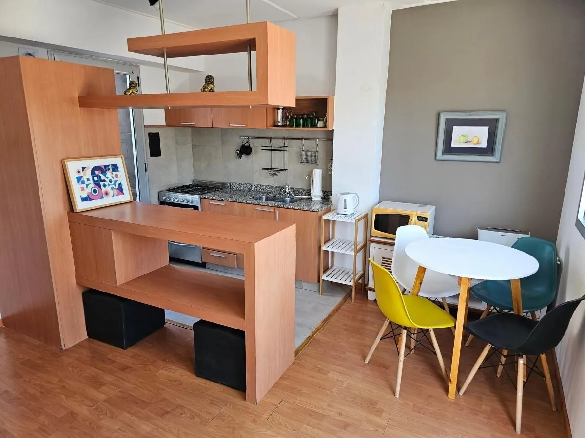 Аренда 2к квартиры Colegiales Cespedes 2