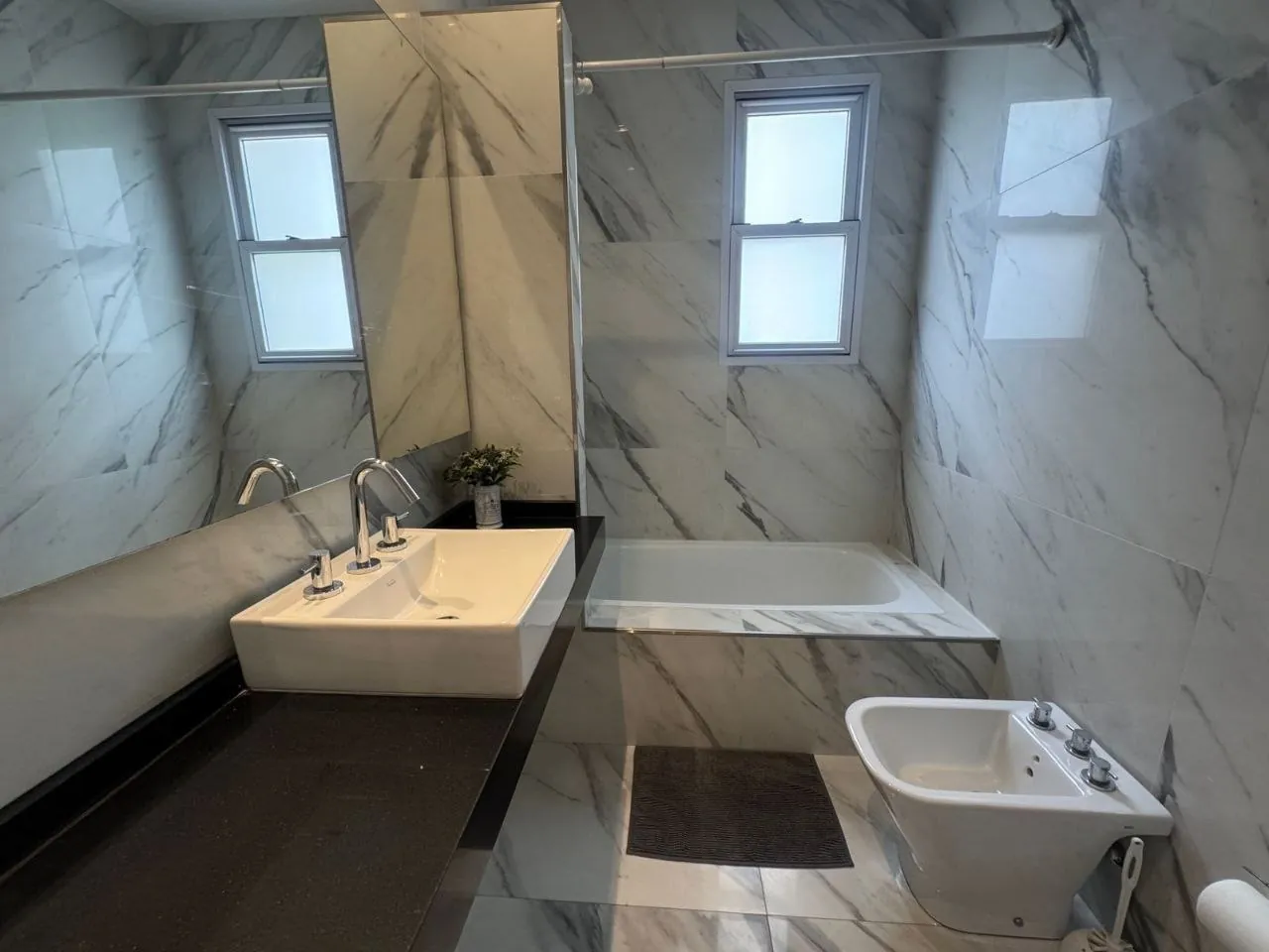 Аренда 3к квартиры Recoleta Ayacucho 8