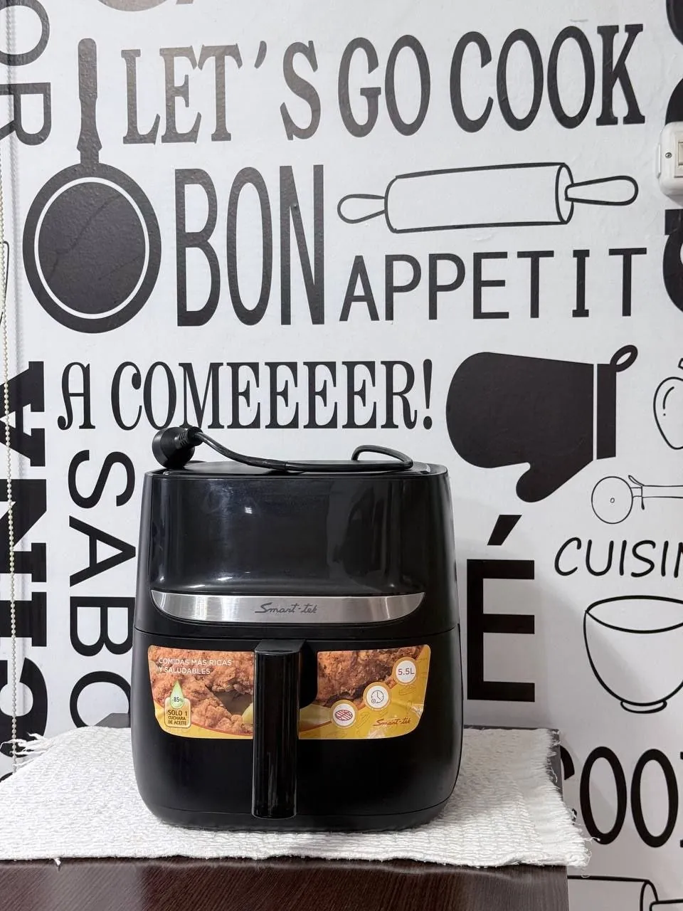 Аэрофритюрница Smart-tek Air Fryer 5.5 л 1