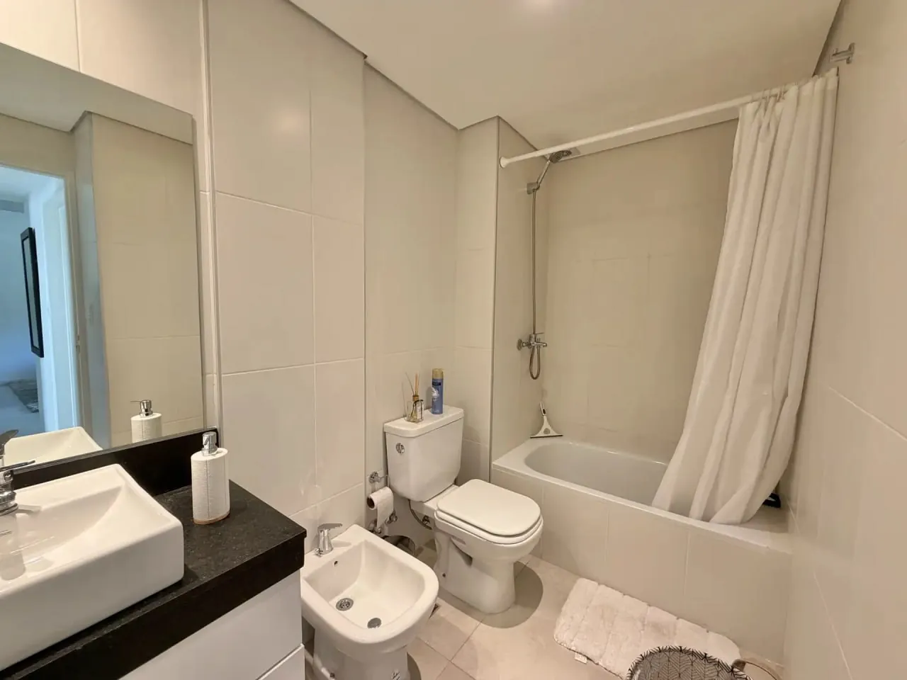 Аренда 3к квартиры Colegiales Freire 9
