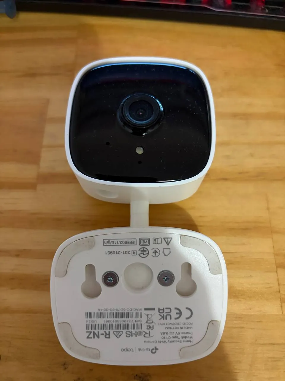 Wi-Fi камера TP-Link Tapo 2K 1