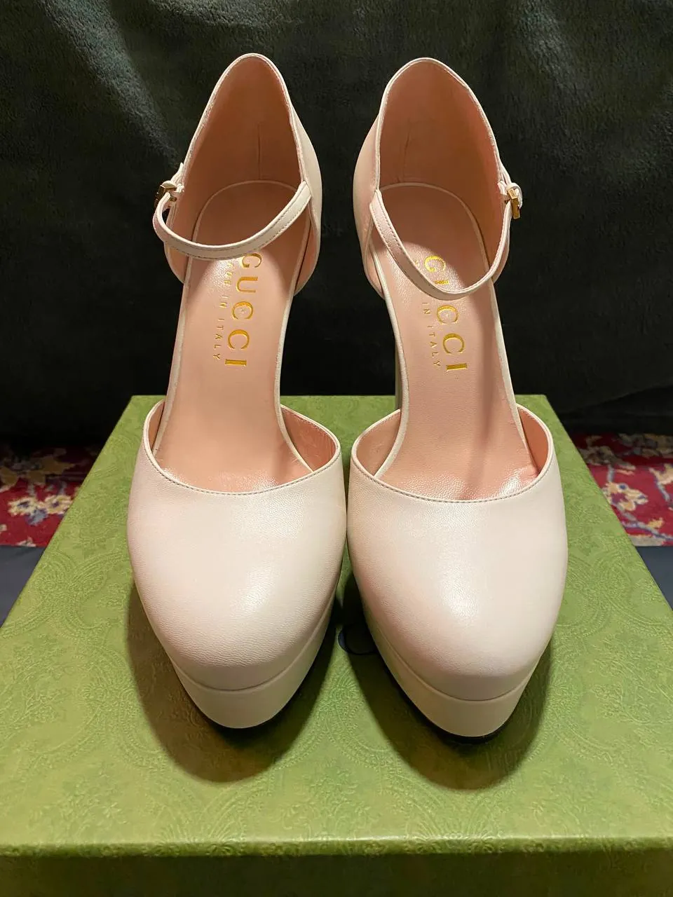Женские туфли Gucci на каблуке размер 40 1
