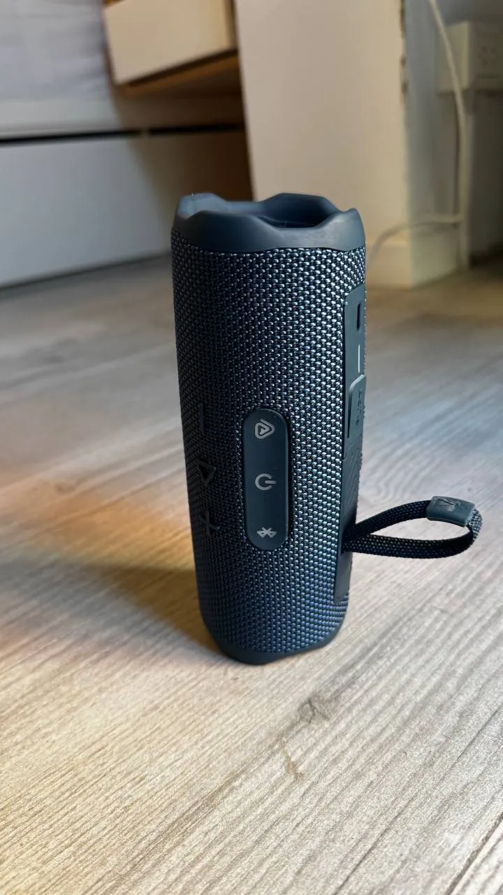 Портативная колонка JBL Flip 7 1