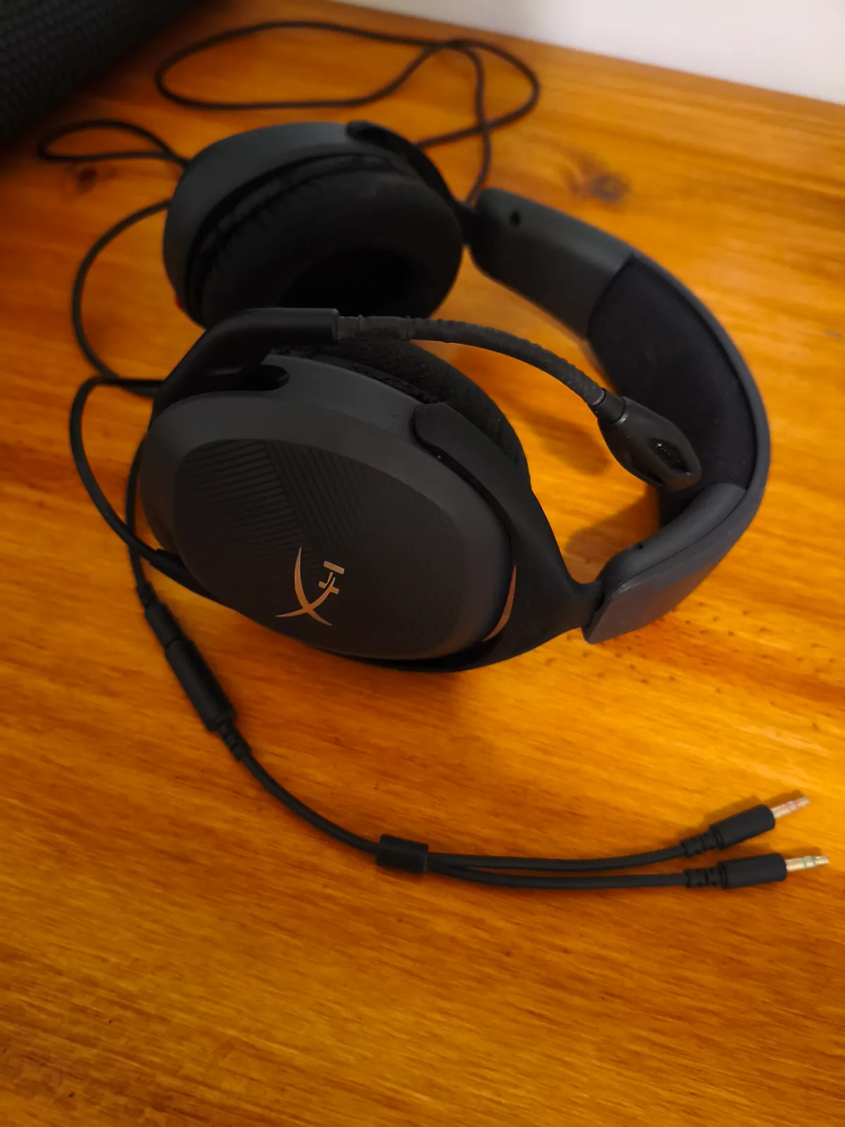Гарнитура HyperX 1