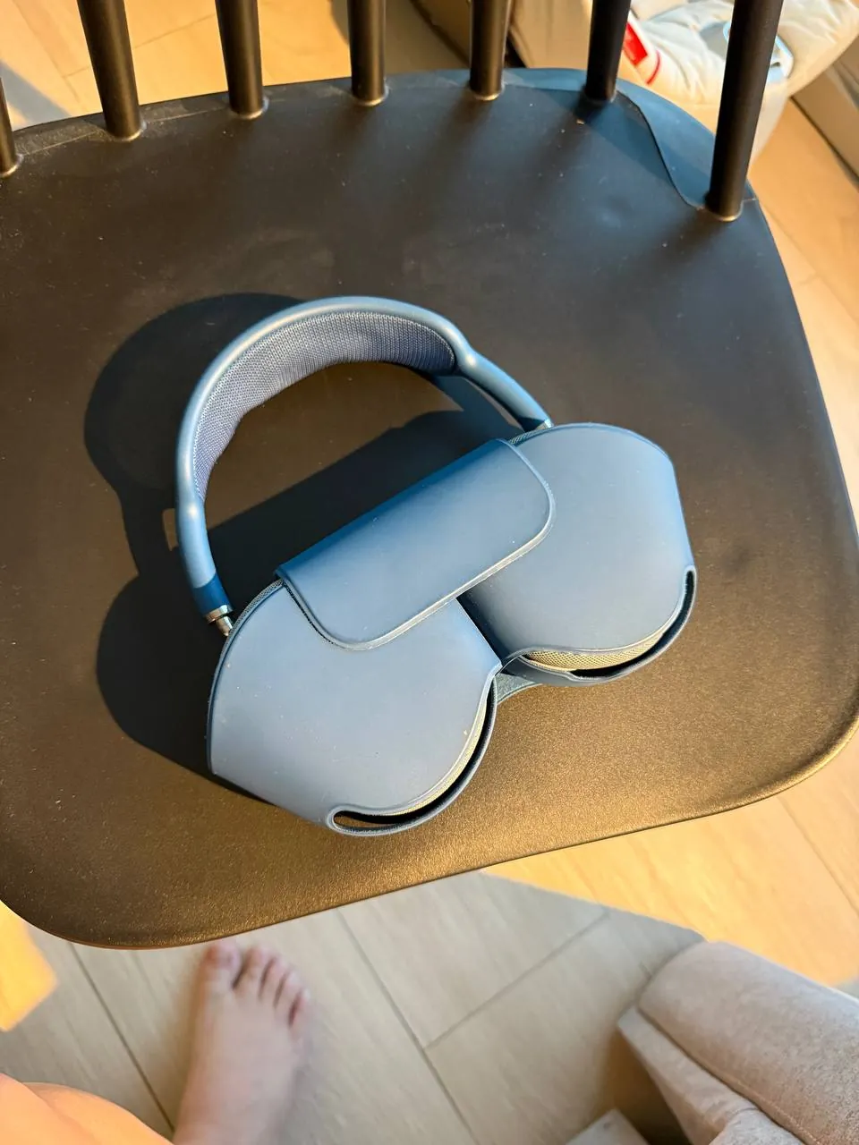 Наушники Apple AirPods Max голубые 3