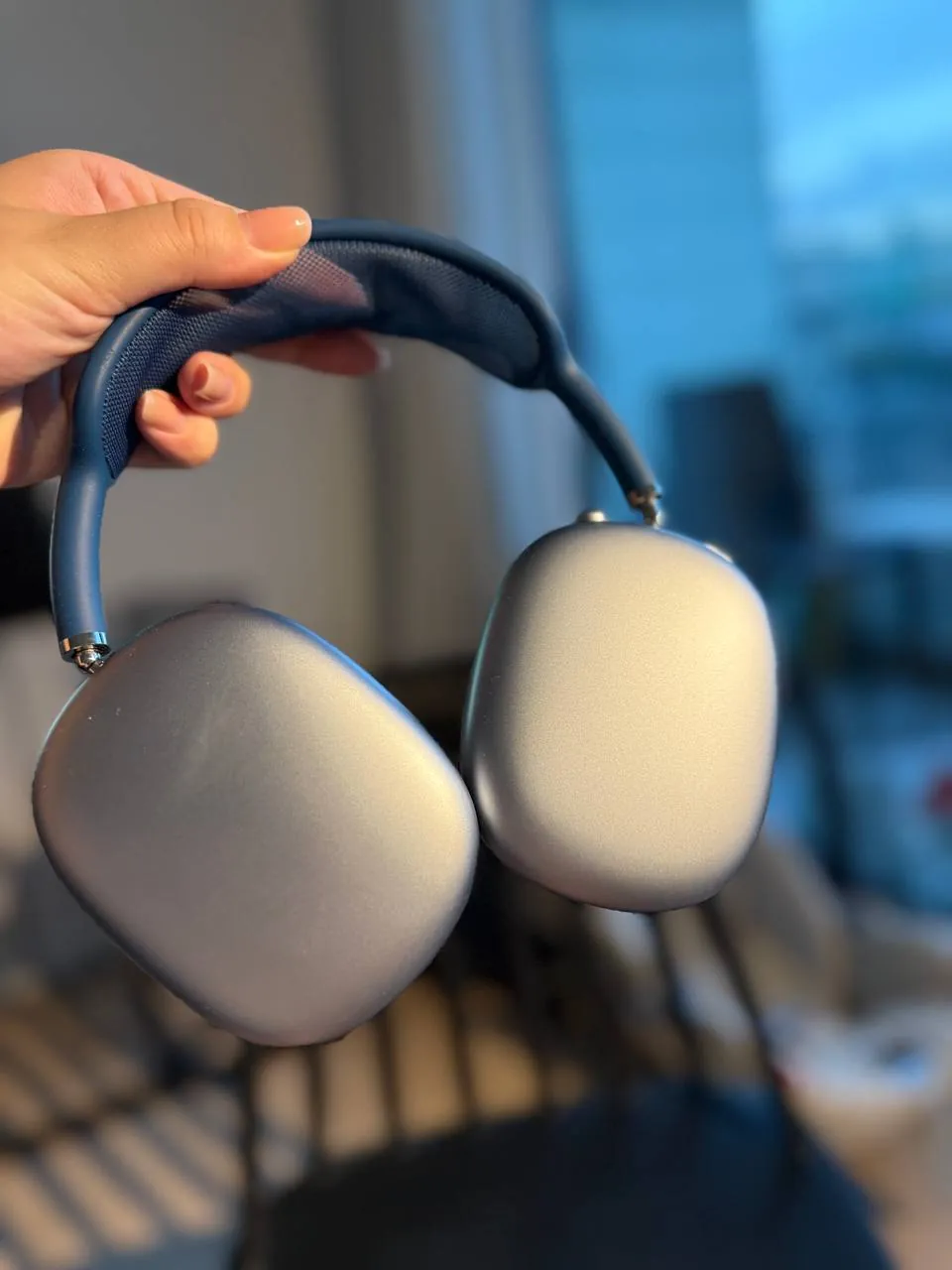 Наушники Apple AirPods Max голубые 1