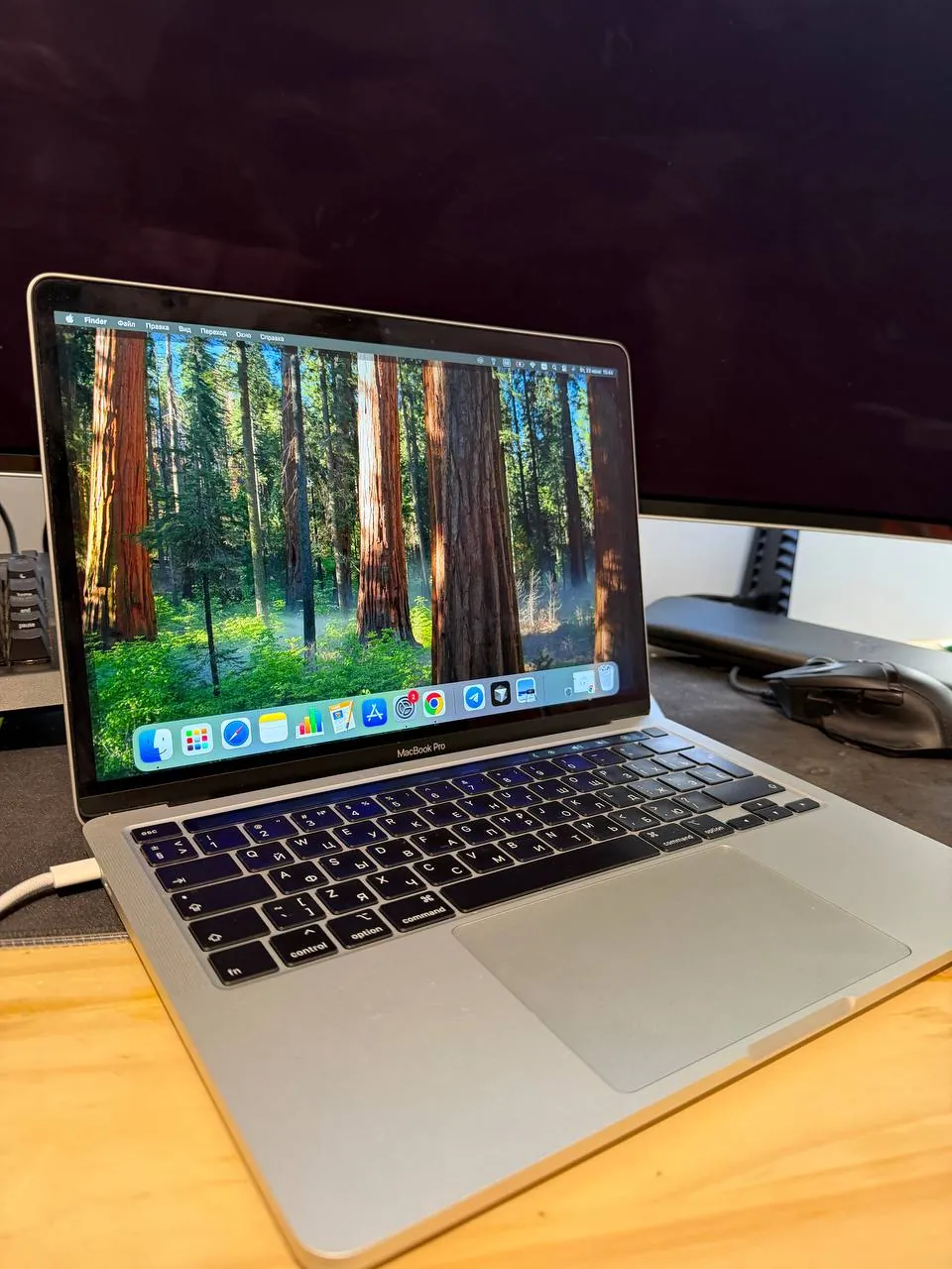 MacBook Pro 13 2020 Intel Core i5 1