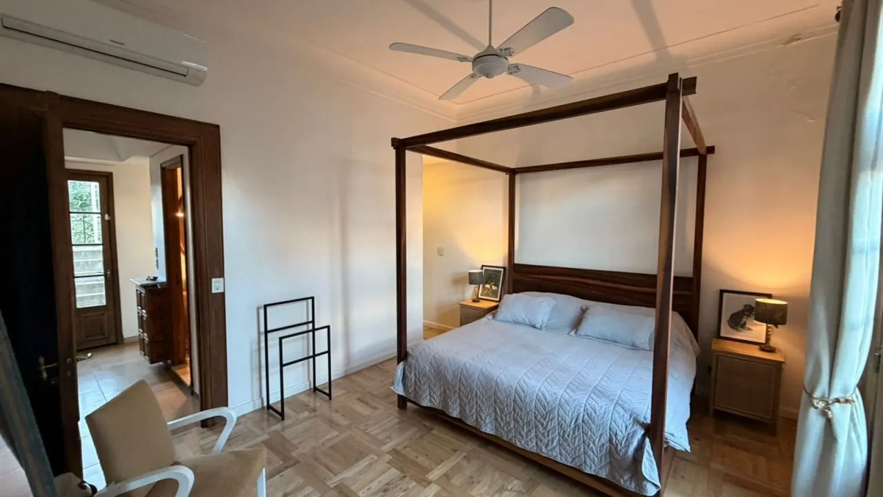 Дом 4к с бассейном Villa Crespo 6