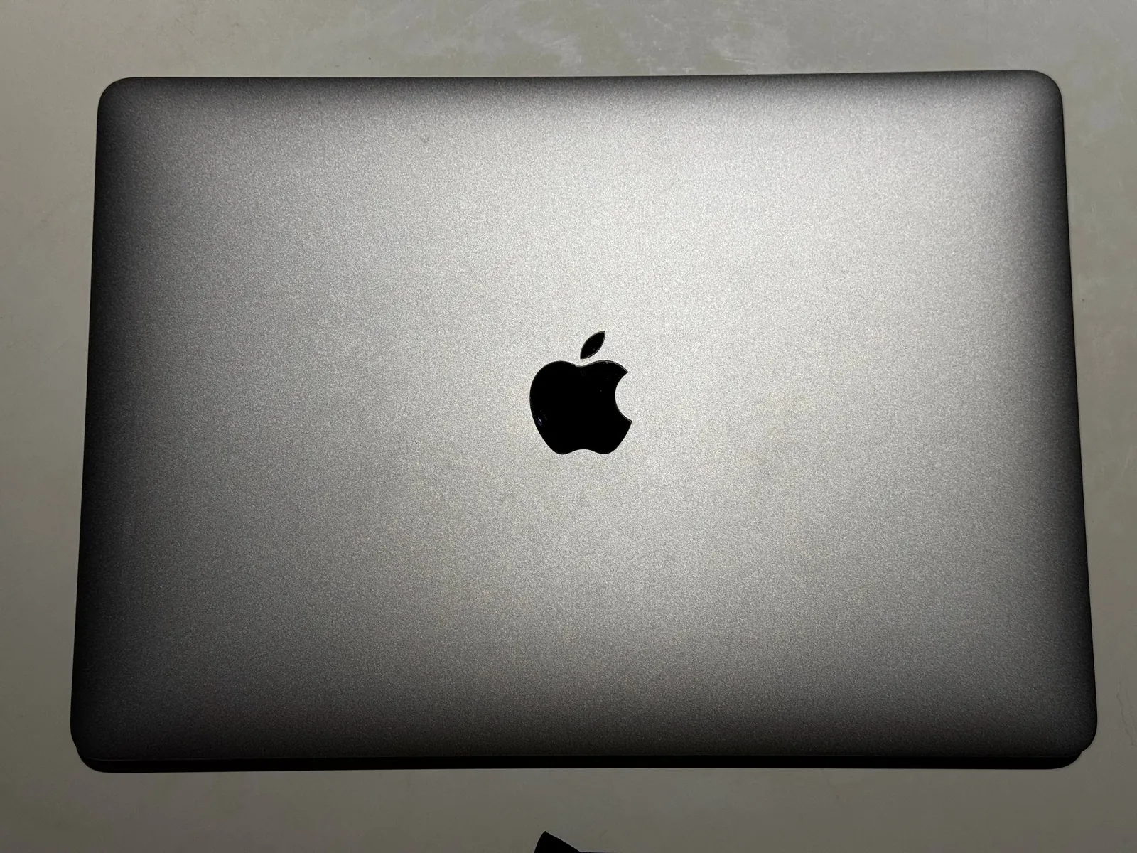 MacBook 13 i5 512 GB 8 RAM 4