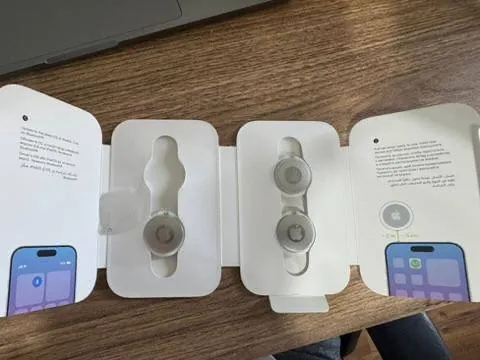 Apple AirTag три штуки новые 1