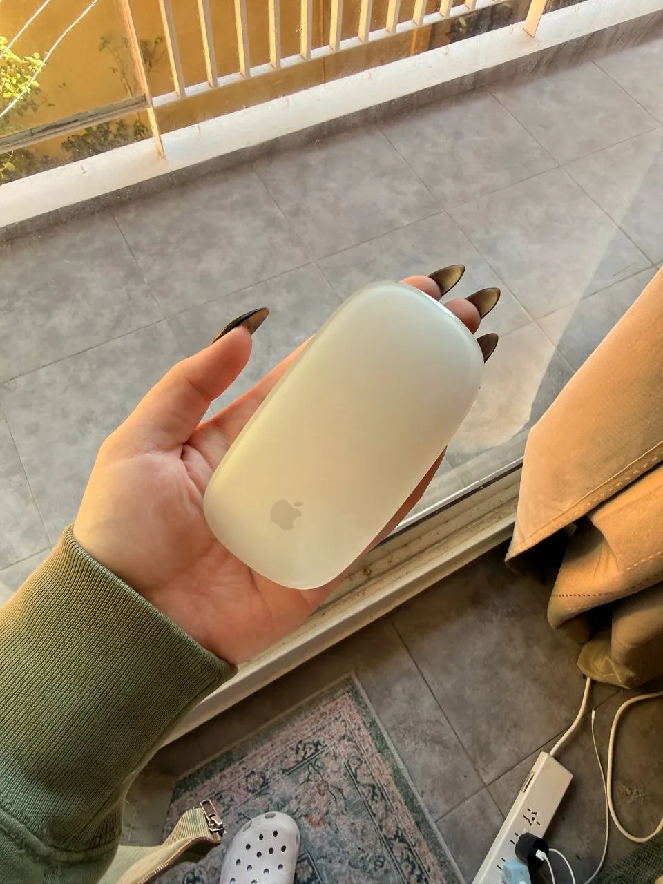 Apple Magic Mouse 2 в идеальном состоянии 1