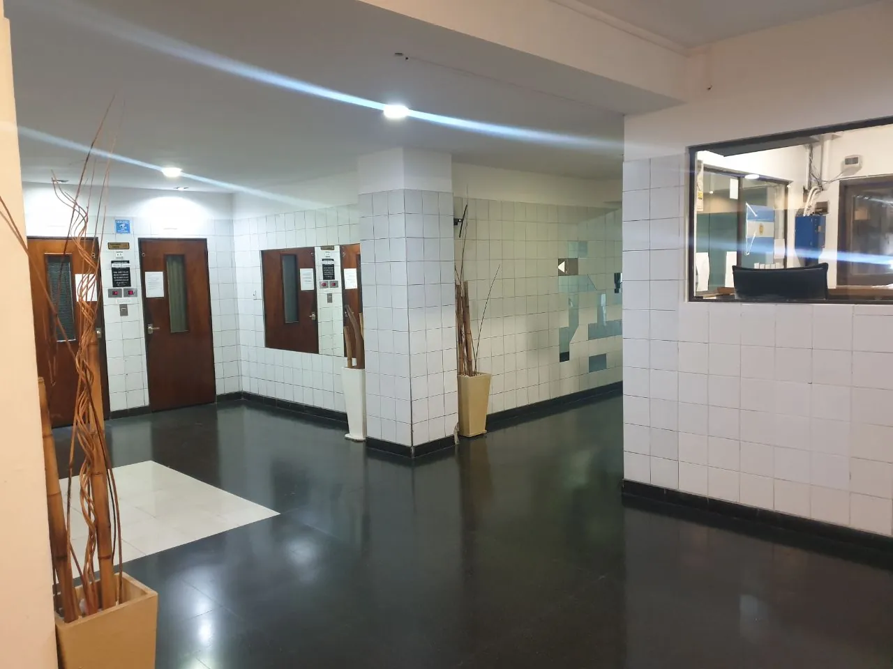 Дуплекс 2к Microcentro Sarmiento 1500 550 USD 9