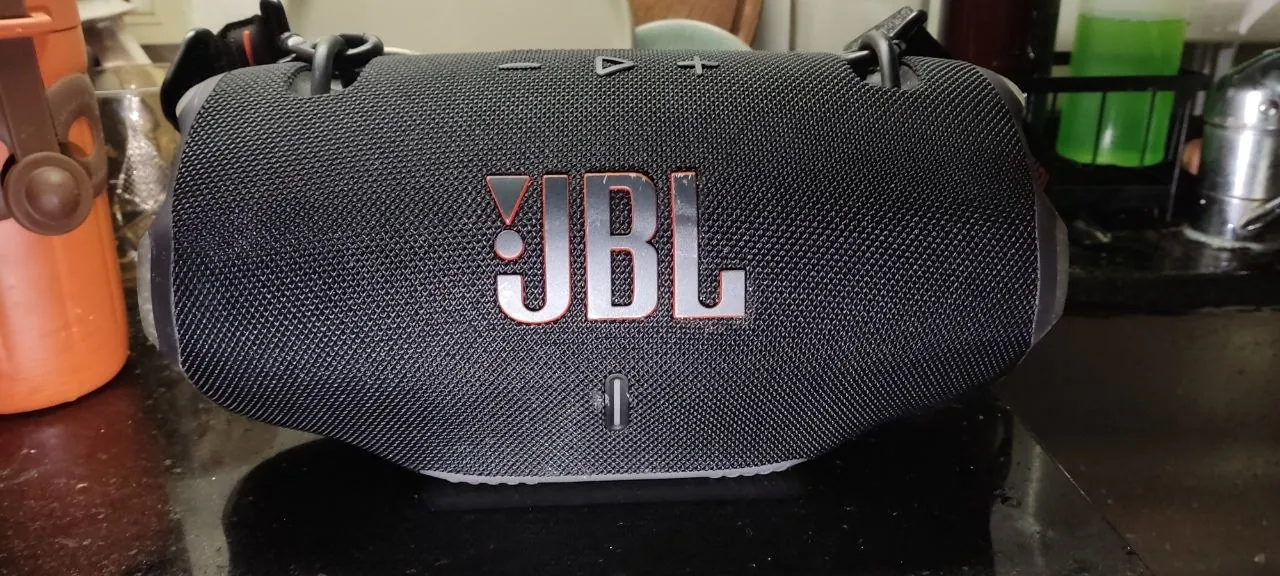 JBL Xtreme 4 портативная Bluetooth-колонка 1