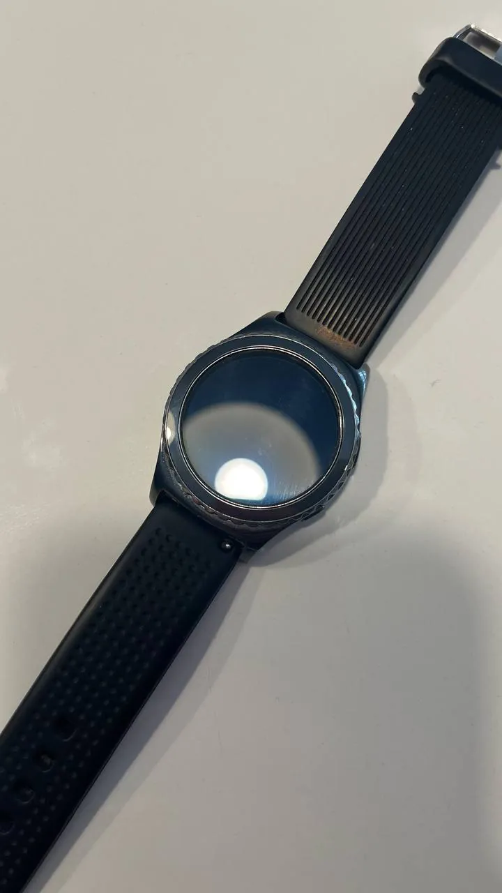 Samsung Gear S2 Classic смарт-часы 4