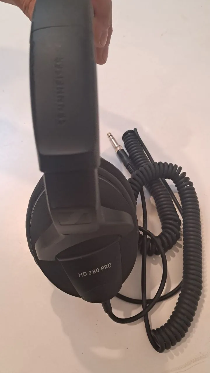 Наушники Sennheiser HD 280 PRO студийные 1
