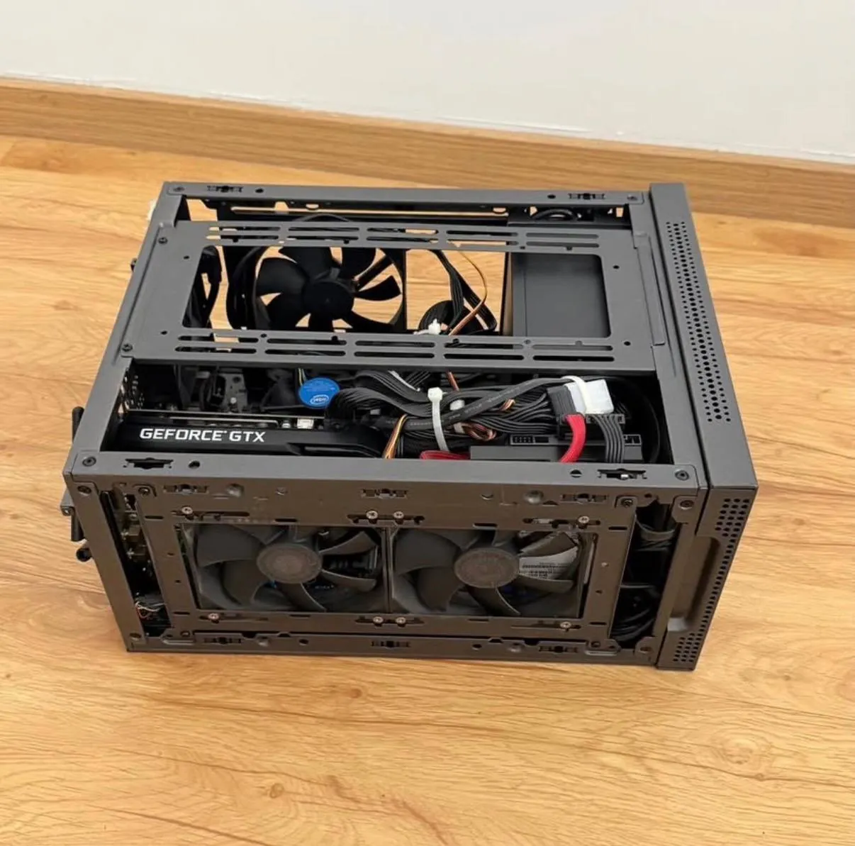 Игровой ПК i5-10400F GTX 1660 SUPER 16 ГБ 6